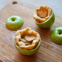 inside out apple pies '�’�' tiny urban kitchen